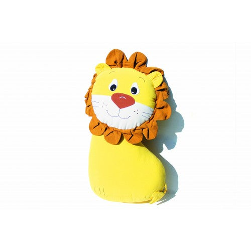 Lion Cuddling Cushion VelaOz
